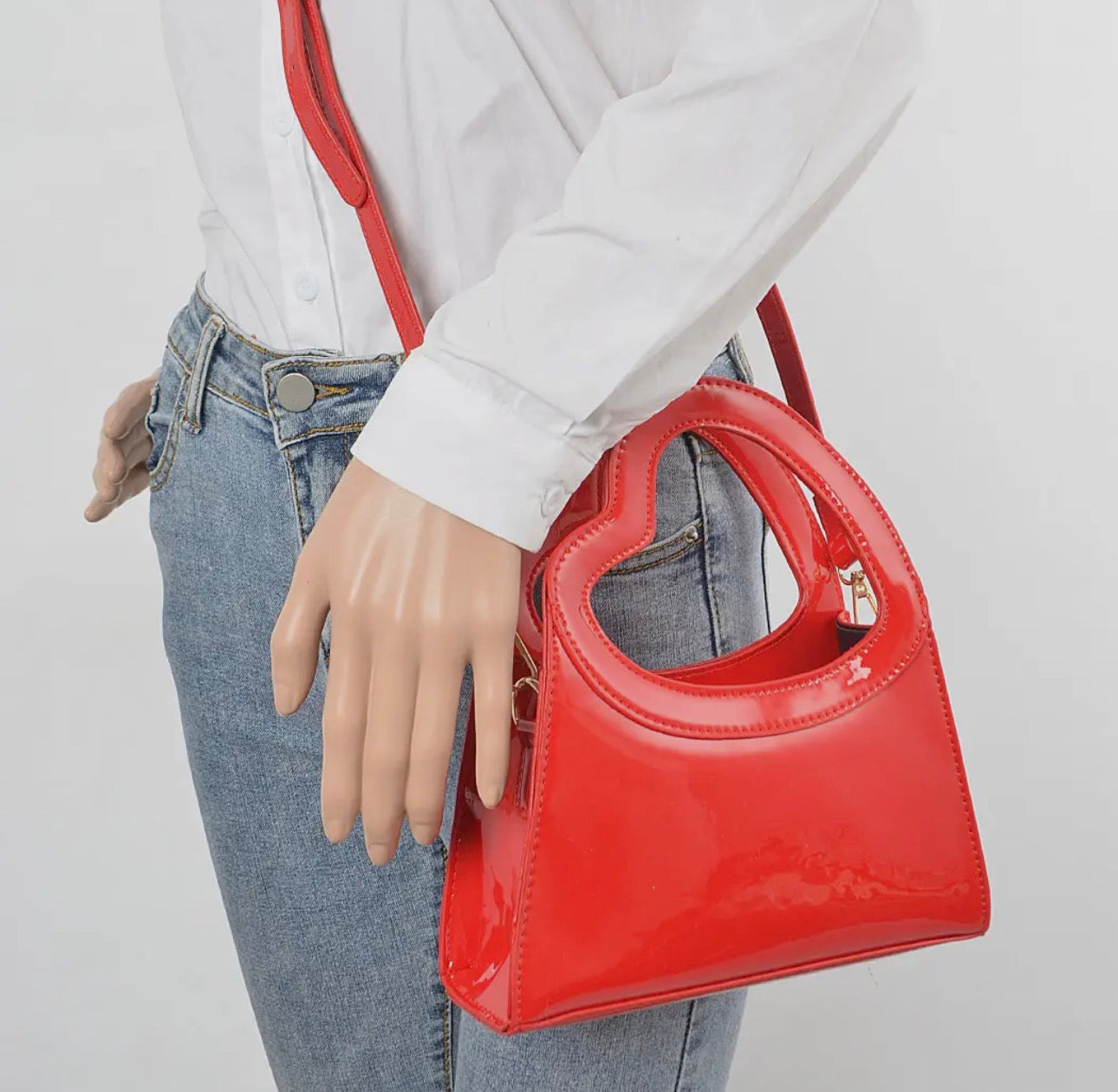 3 AM by H & D - Glossy Faux Leather Heart Handle Bag - Red
