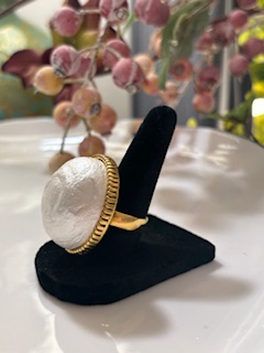 Yochi NY - Statement Pearl Ring