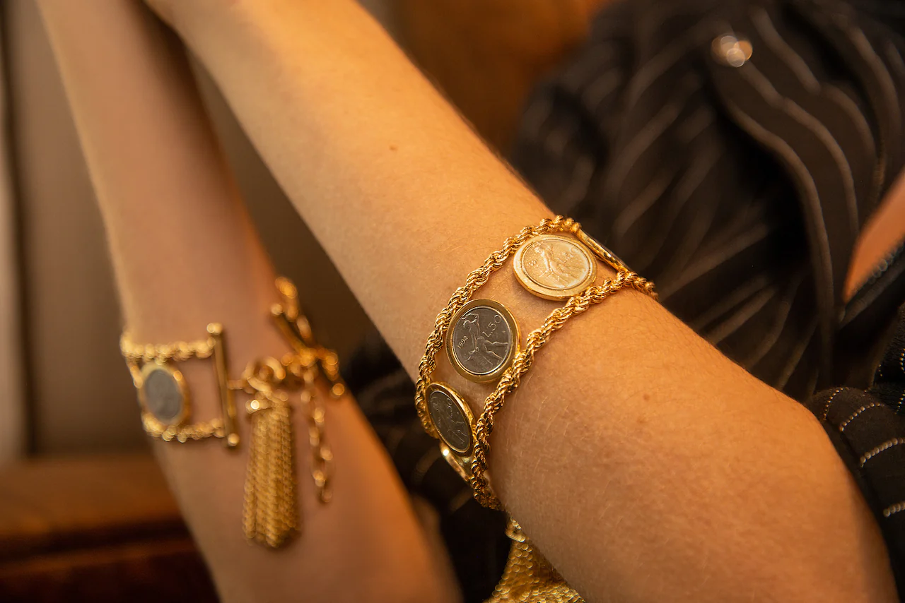 Cristina Sabatini Jewelry - Villanelle Six Coin Bracelet