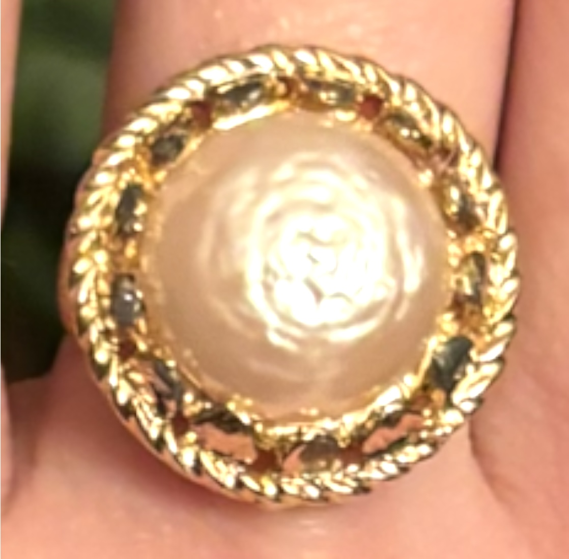 Erin Knight Designs - Vintage Miriam Haskell Pearl Ring