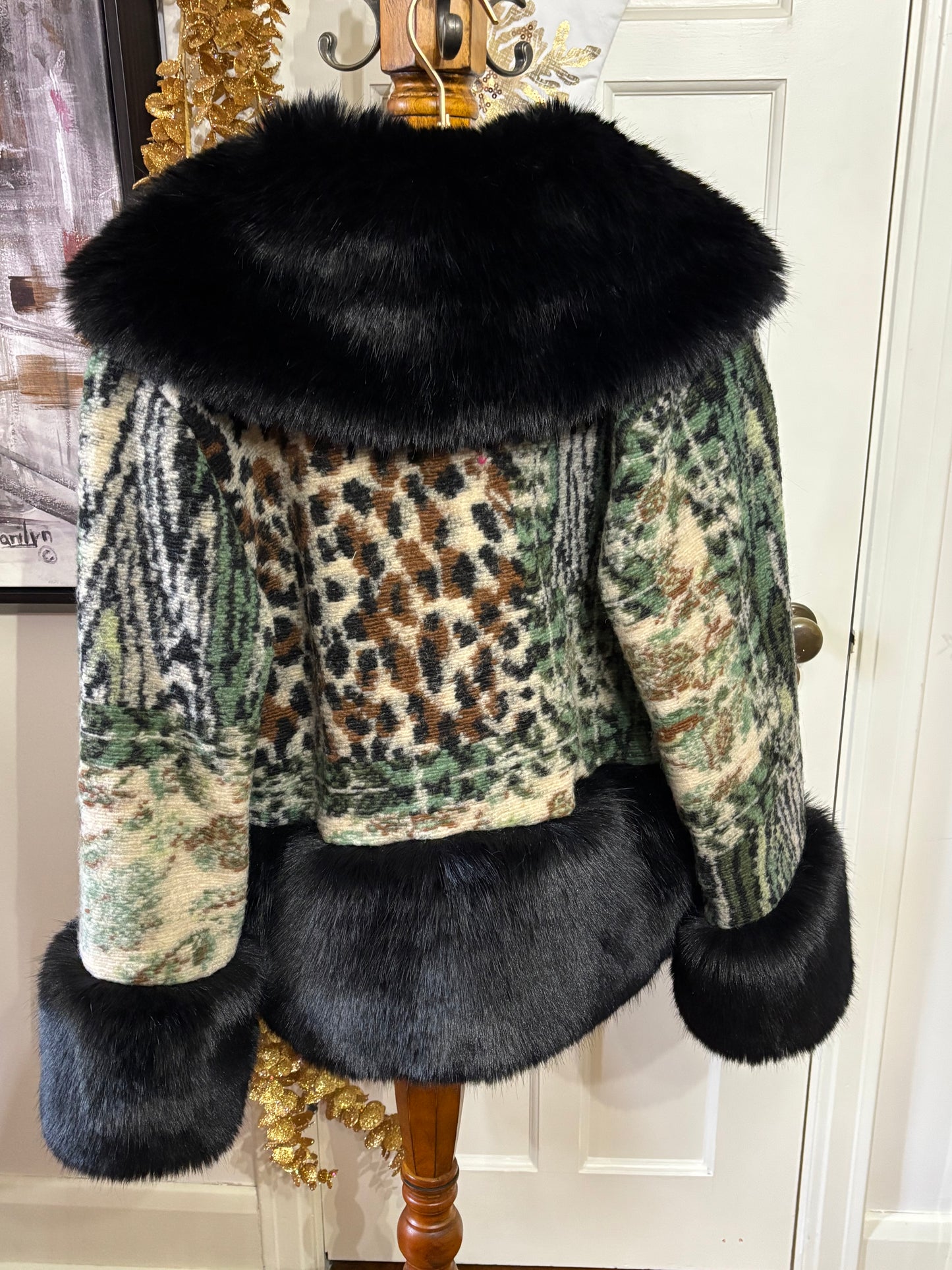 La Fiorentina - Black Faux Fur Trim Green Print Jacket