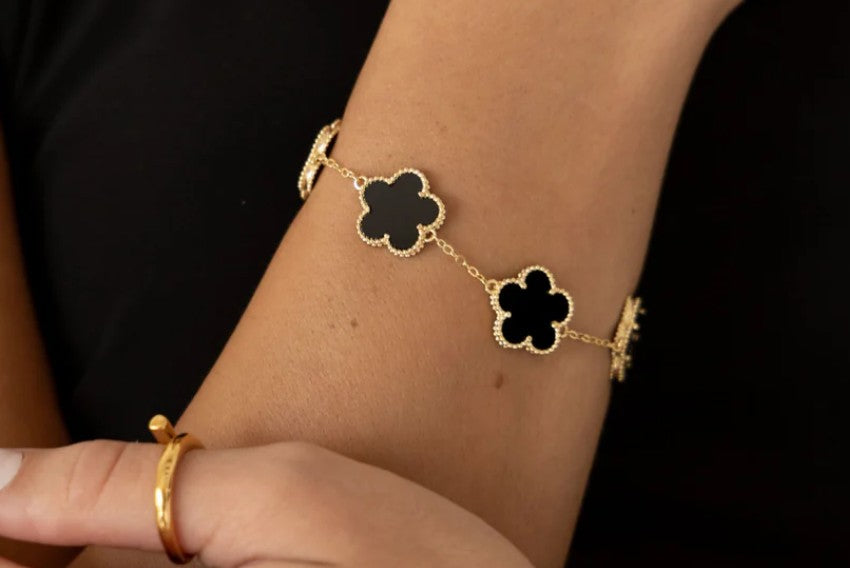 Sahira Jewelry Design - Adeline Clover Bracelet Onyx